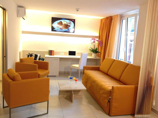Hotel Tamaro