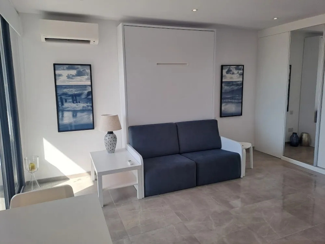 Beautiful Studio in Gibraltar - E1