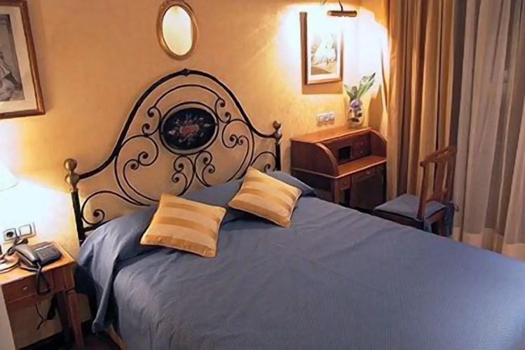 Hotel Santiago