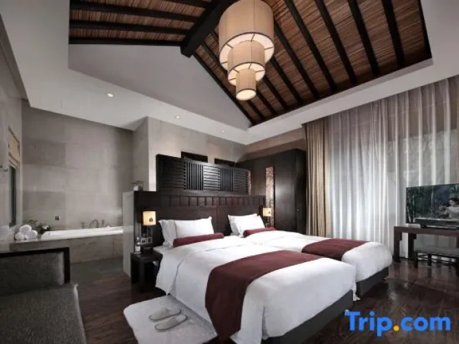1 Bedroom Villa with view