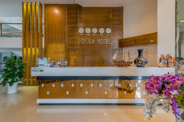 Nipola Hotel