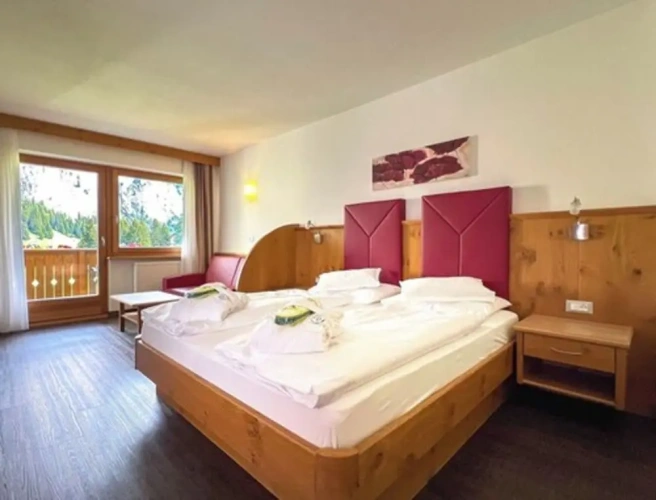 Superior Double room with balcony and with mountain view