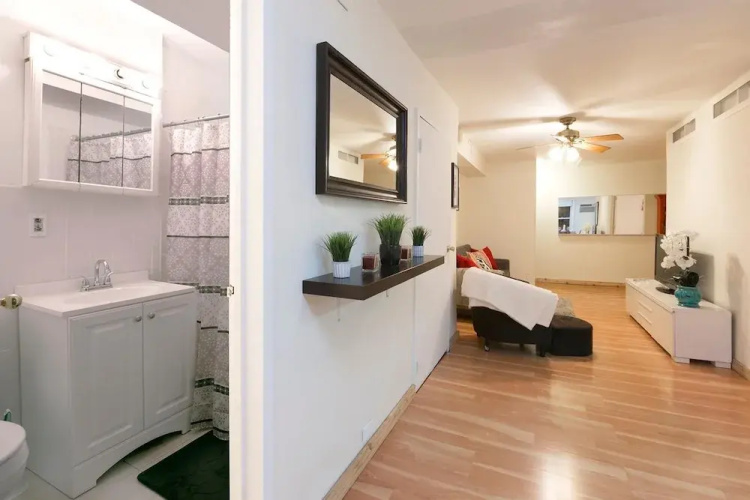 NY071 2 Bedroom Apartment By Senstay