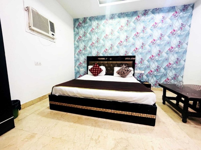 Deluxe room with city view