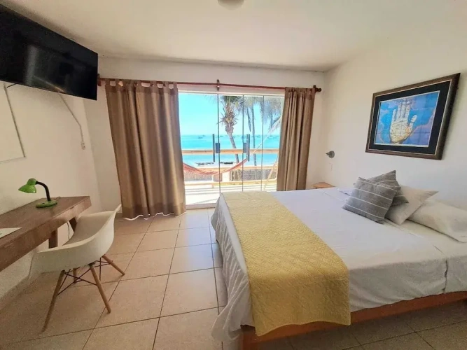 Comfort Quadruple room beachfront