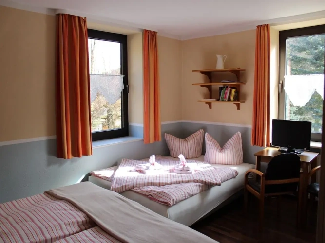 Classic Quadruple room
