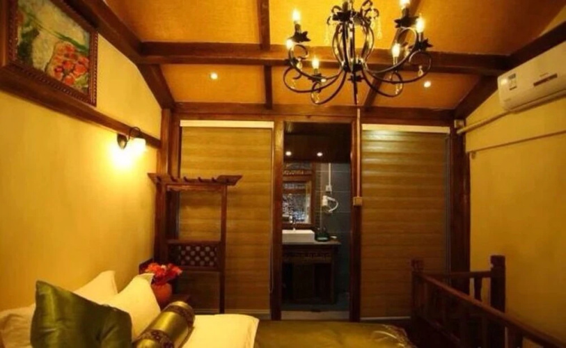 Lijiang Linzhixia Inn