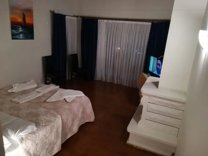 Canan Motel
