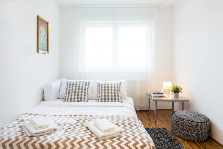 Spacious 2bdr Apartment With Beautiful Terrace