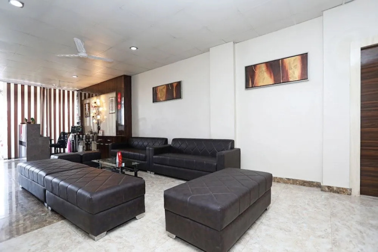 OYO 10967 Dhola Maru Resort