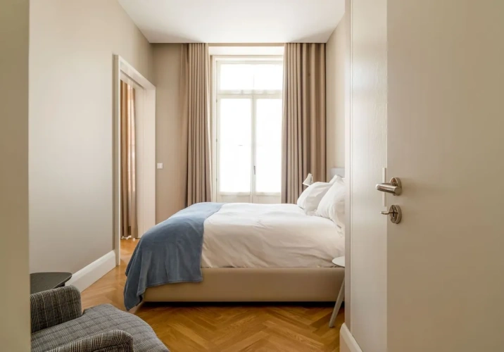 1 Bedroom Deluxe Apartment