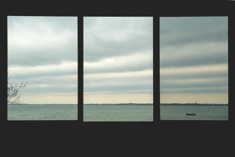 Quadruple Studio with lake view