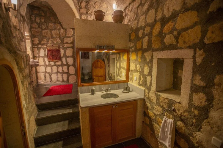Asmali Cave House