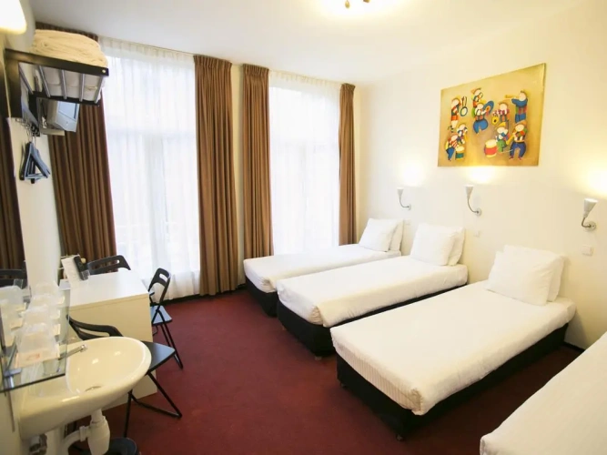 Standard Quadruple room