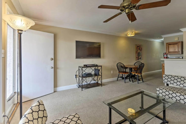 'beach Haven Condo' - Steps to Brigantine Beach!