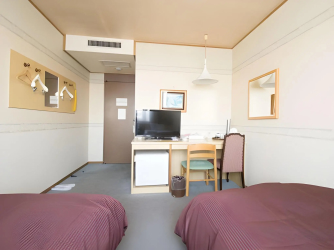 Kanonji Grand Hotel