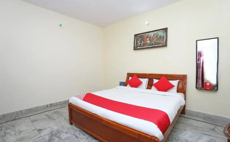 Hotel Oasis By OYO Rooms