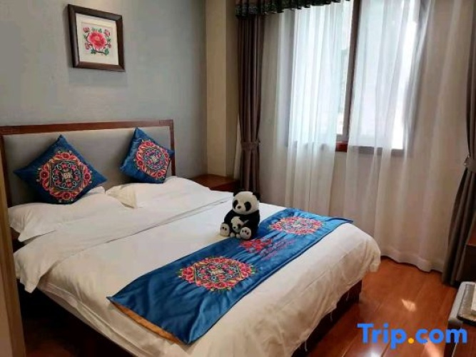 Standard Single room with river view
