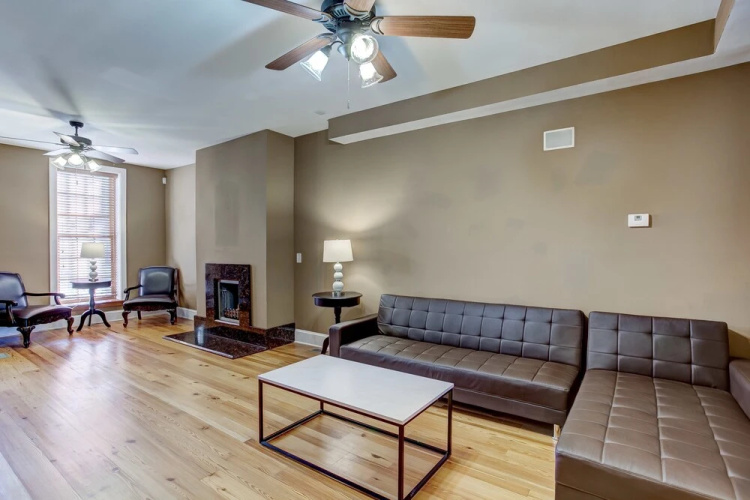 Luxurious Historic Home 1 Block From Inner Harbor