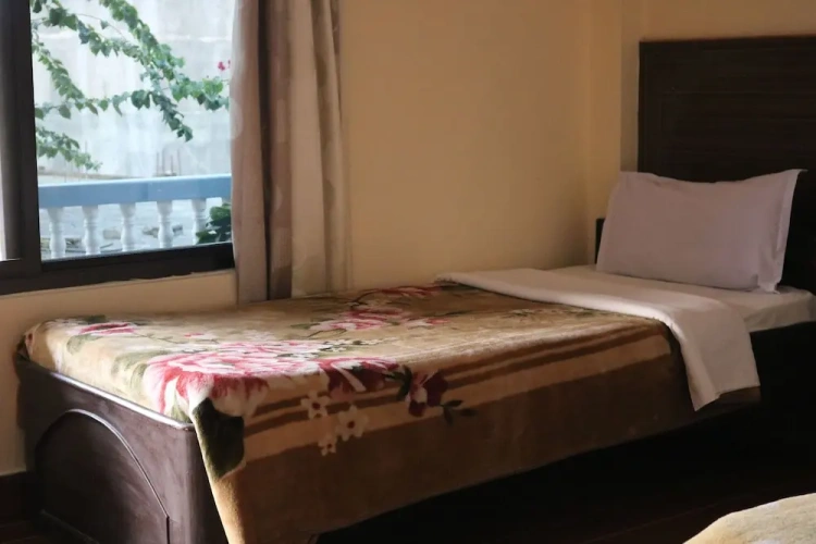1 Bedroom Standard Triple room with balcony