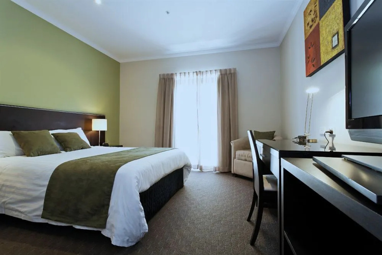 Pacific International Apartments Adelaide