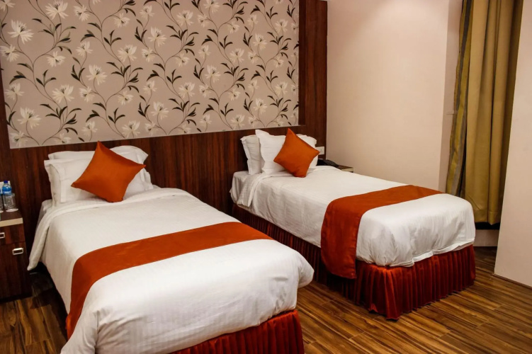 Regenta Inn Larica