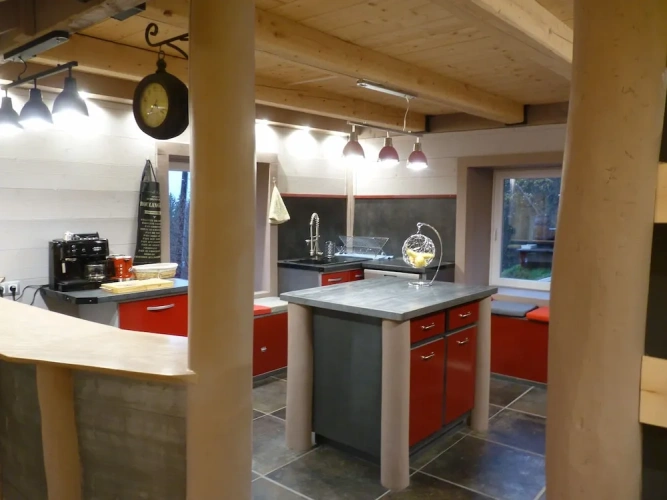 6 Bedrooms Cottage