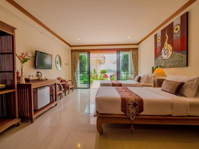Superior Twin room with balcony