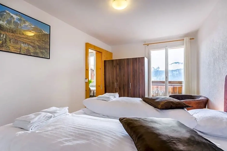 Standard Triple room with balcony
