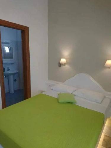 Executive Double room with pool view