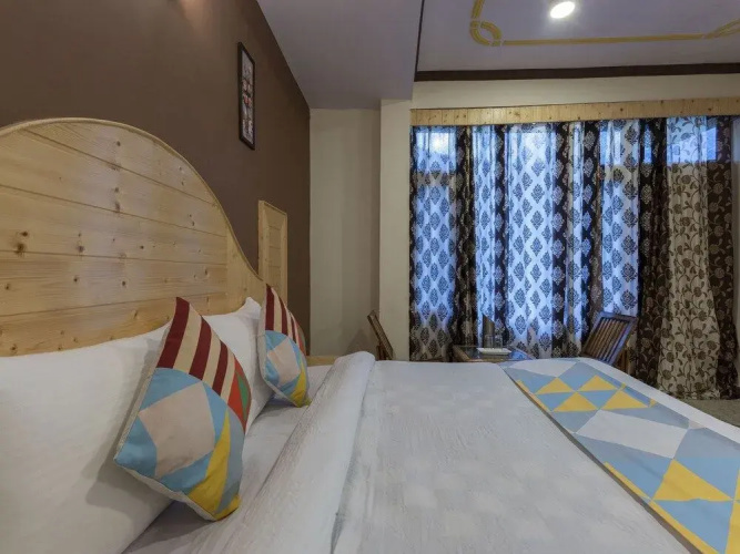 OYO Home 19573 Lush View Stay