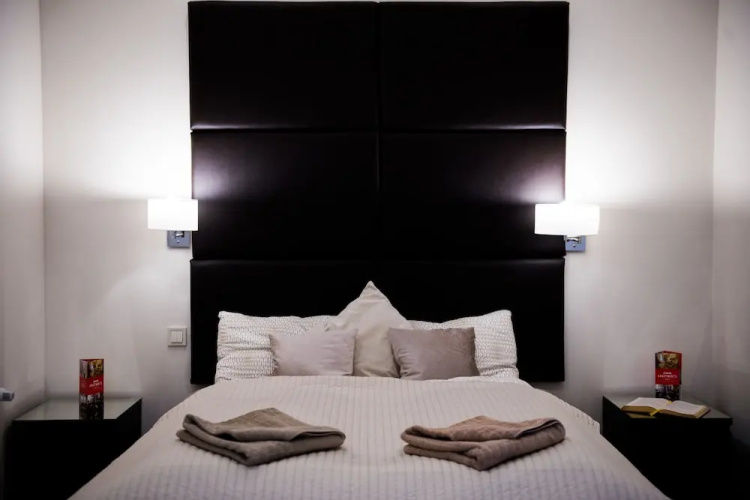 Dfive Apartments - Little Boss