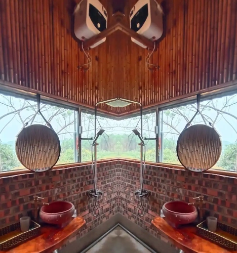 Standard Family room with mountain view