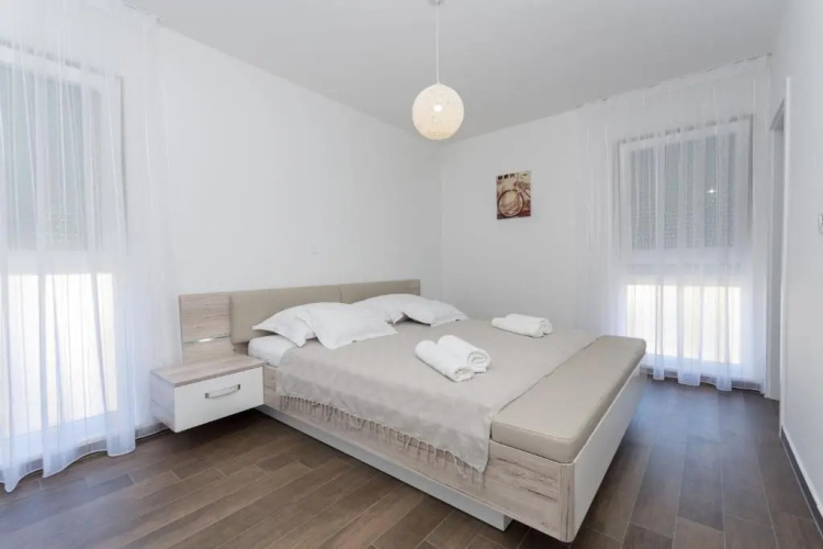 Villa Piramida