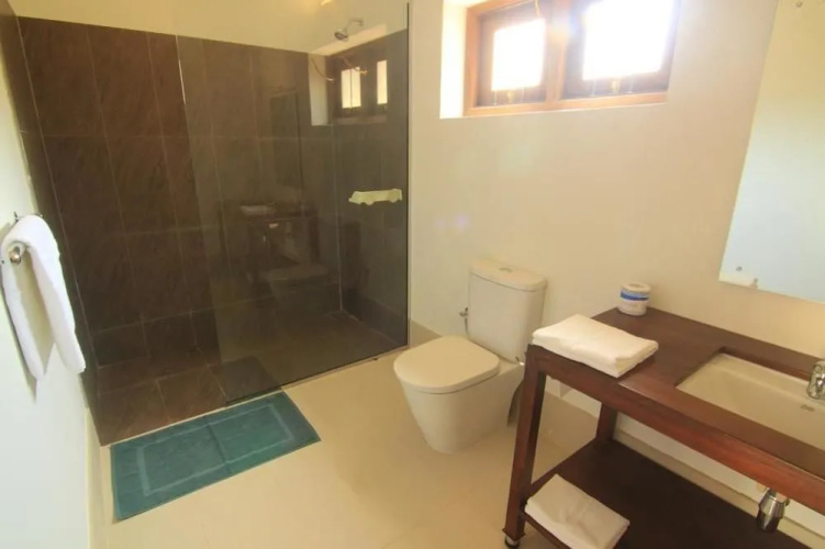 Nirvana Lodge