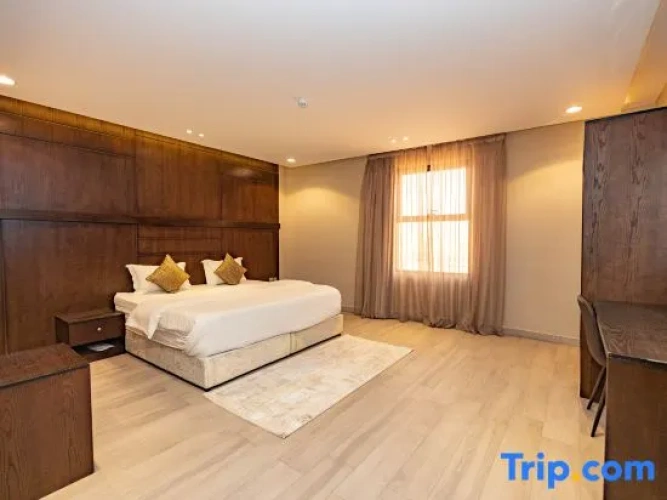 2 Bedrooms Double Suite