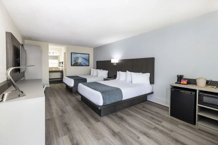 Deluxe Quadruple room