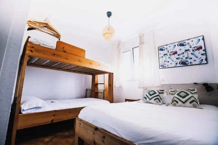 Loredo Surf House
