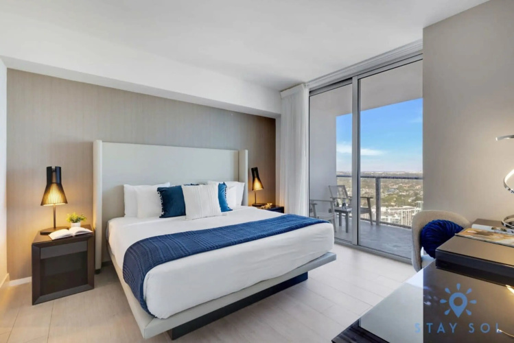 Luxury 2Br Front Ocean & Bay View Amazing Pools