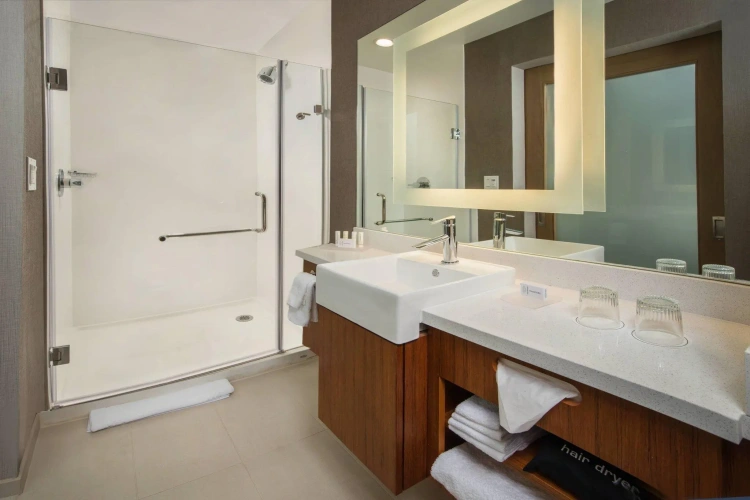 Quadruple Suite