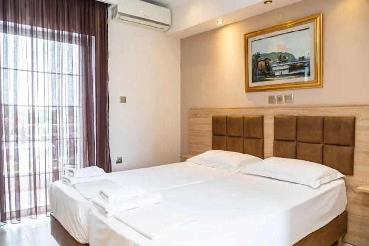 2 Bedrooms Apartment with balcony