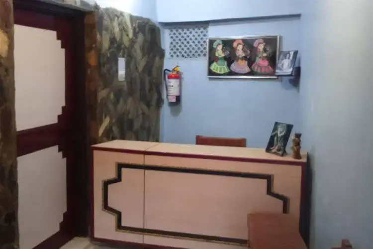 Himadri Guest House