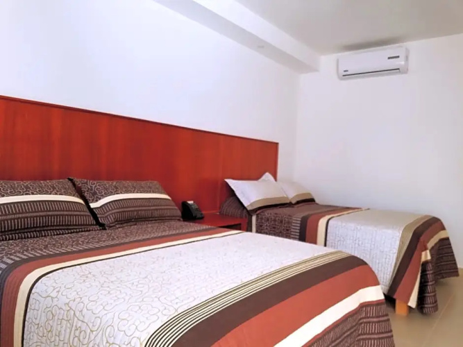 Hotel Santiago