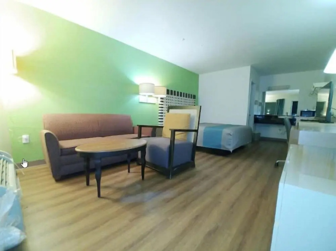 Country Yard Inn and Suite
