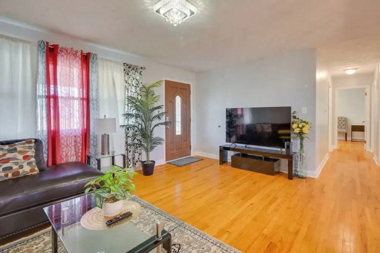 Deck & Grill: Convenient Home in Hummelstown