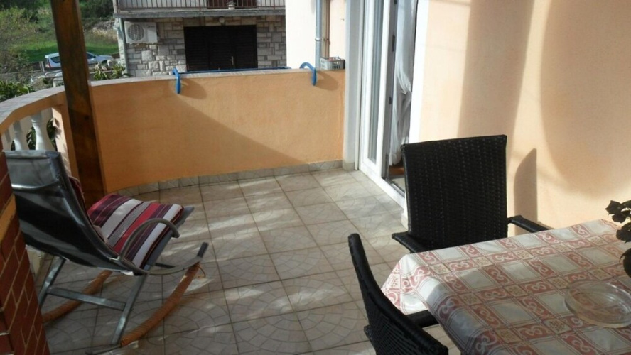Apartment Ralje