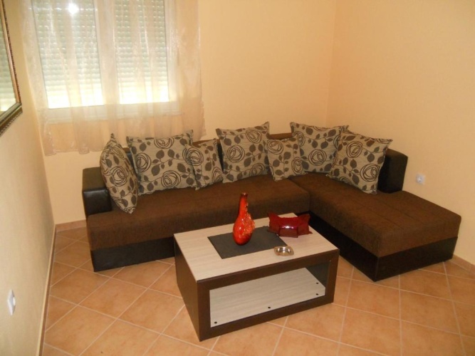 1 Bedroom Apartment with balcony