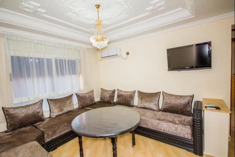 2 Bedrooms Apartment