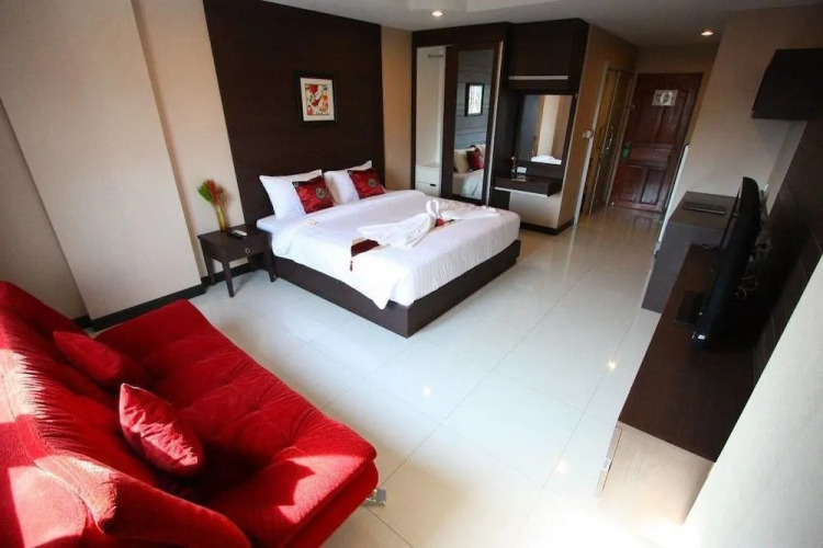 Suksabai Resort Pattaya Over view