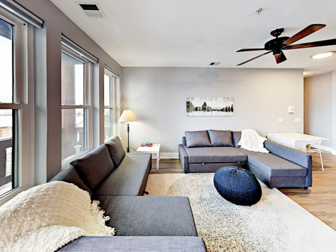 Pinebrook Perfection Unit 4 - 3 Br Condo